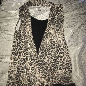 Jennifer Lopez brand sleeveless tunic