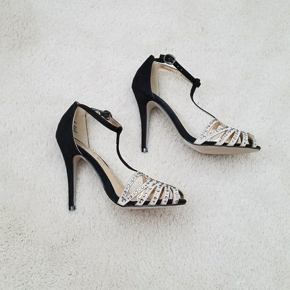 MADDEN GIRL Dimitrius studded T-strap black heels - Picture 2 of 4