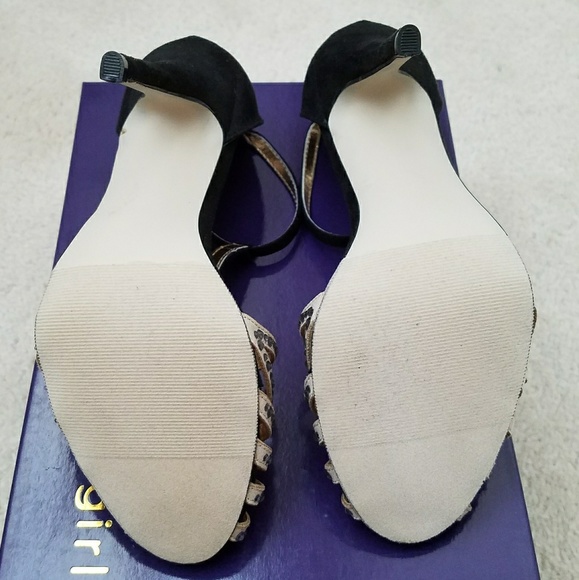 MADDEN GIRL Dimitrius studded T-strap black heels - Picture 4 of 4