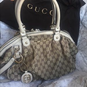 Gucci Sukey Convertible Boston Bag