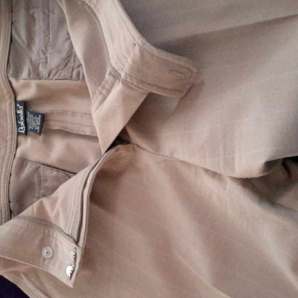Pants - Picture 4 of 6