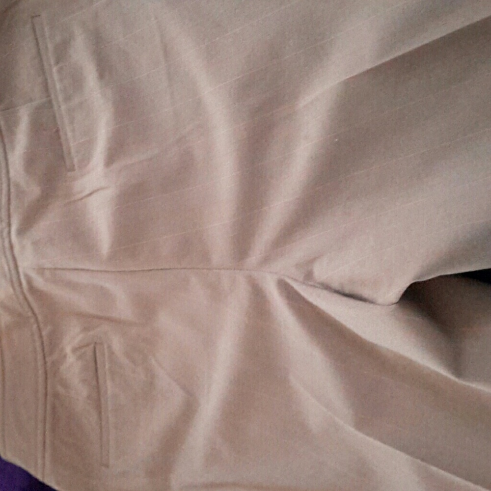 Pants - Picture 5 of 6