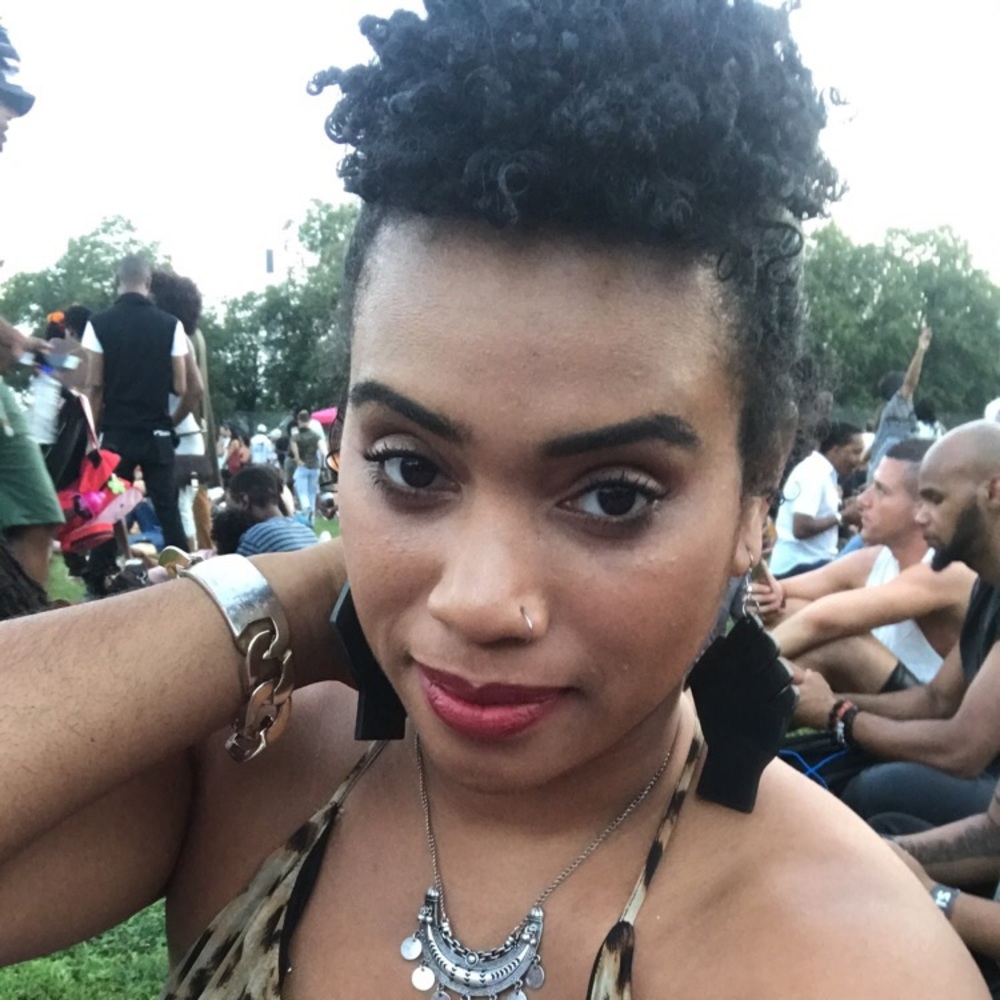 Meet your Posher, Brittney