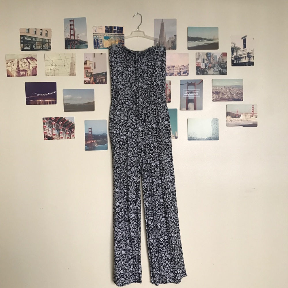 American Eagle Outfitters Floral Jumpsuit