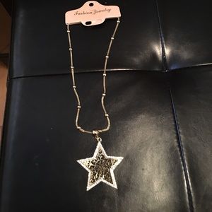 Brand new necklace with star