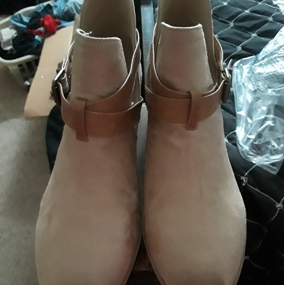 Just Fab boots