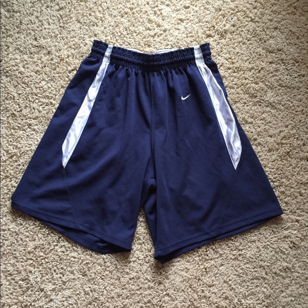 Nike TEAM shorts - Unisex