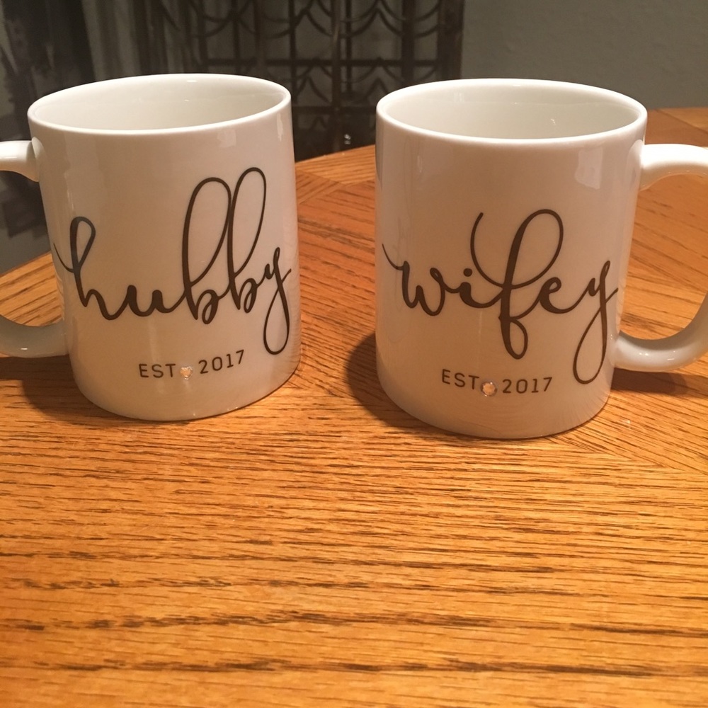 His and hers mugs