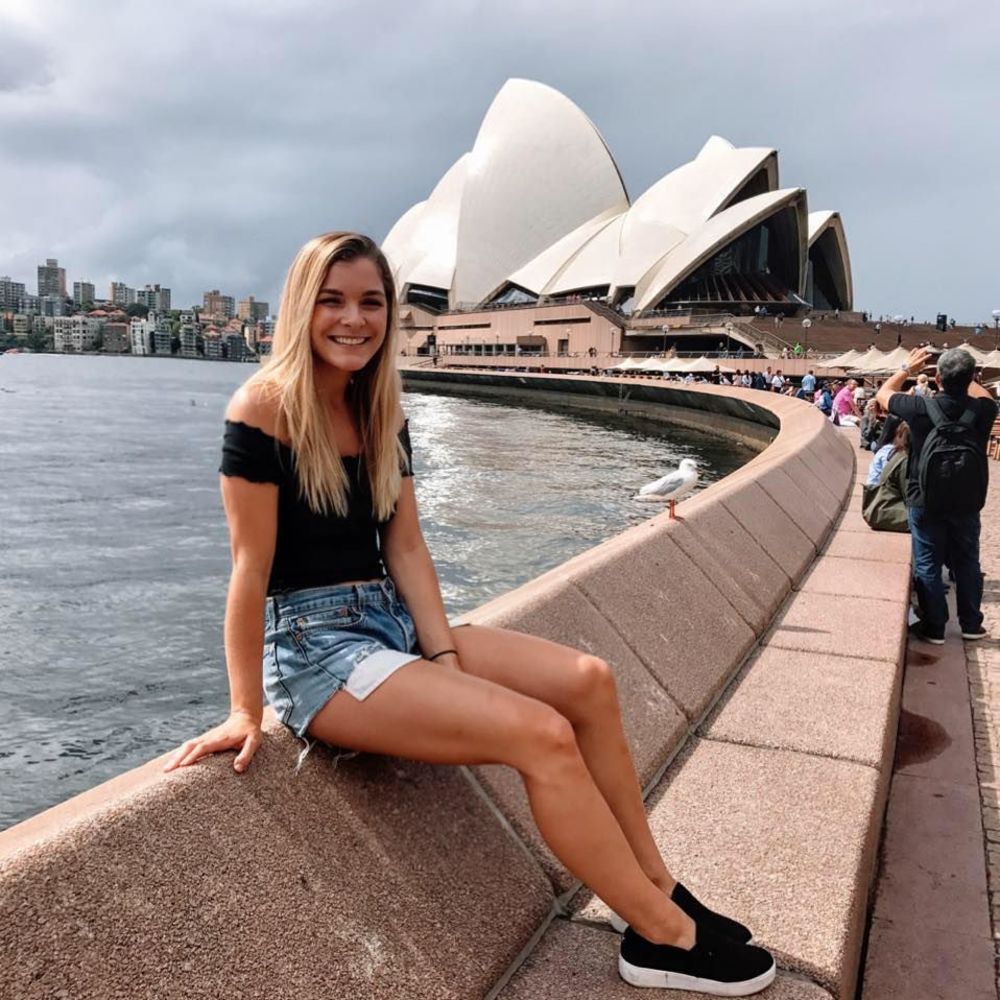 Meet your Posher, Grace