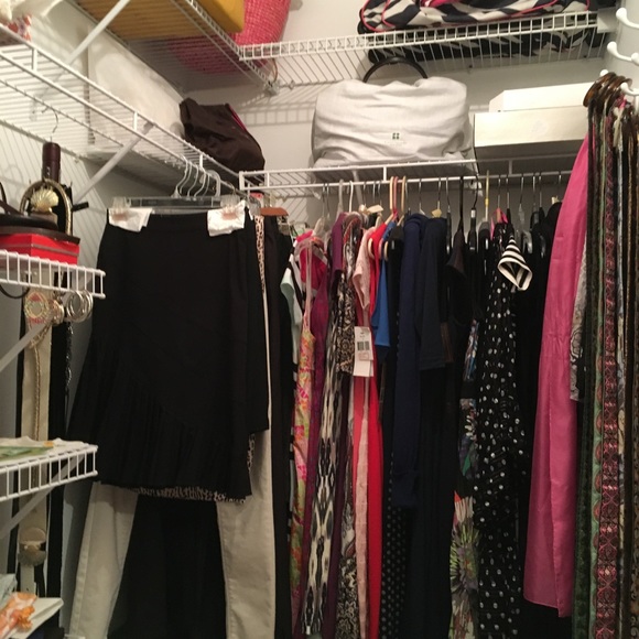 Meet your Posher, Luci - Picture 2 of 3