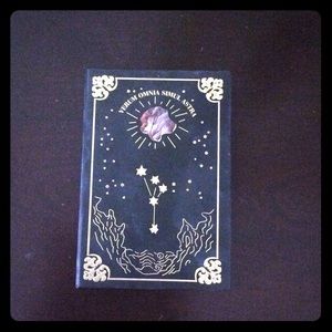 Lorac Pirates of the Caribbean face palette