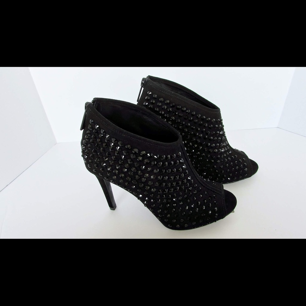 Michael Kors Authentic Heels size 6