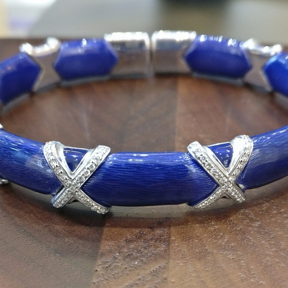 SOLD - White Gold & Diamond "X" Oval Blue Bracelet - Picture 3 of 8