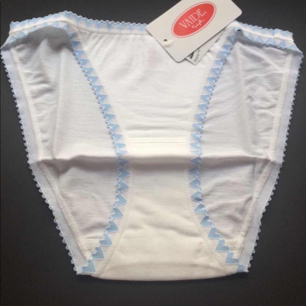 Pack of 3 white cotton panties made in Europe