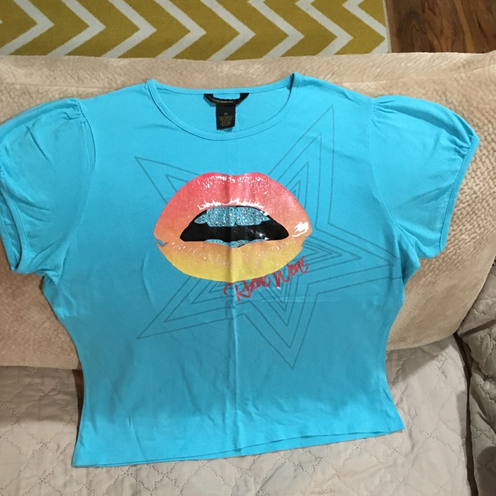 Rocawear New Condition Turquoise top w/detailing