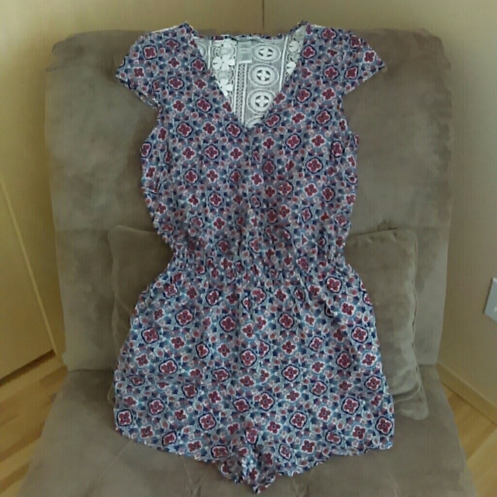 Romper, new never worn