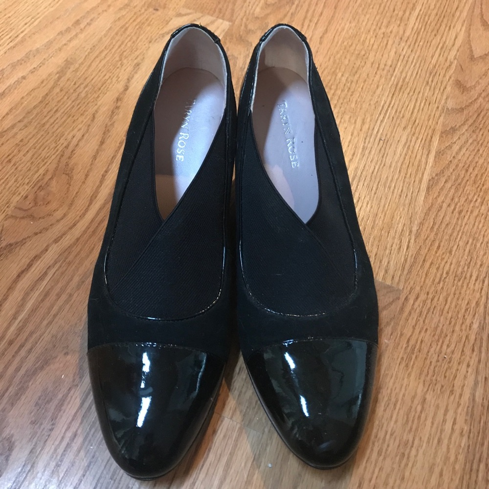 Taryn Rose black wedge shoes