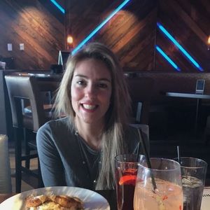 Meet your Posher, Veronica