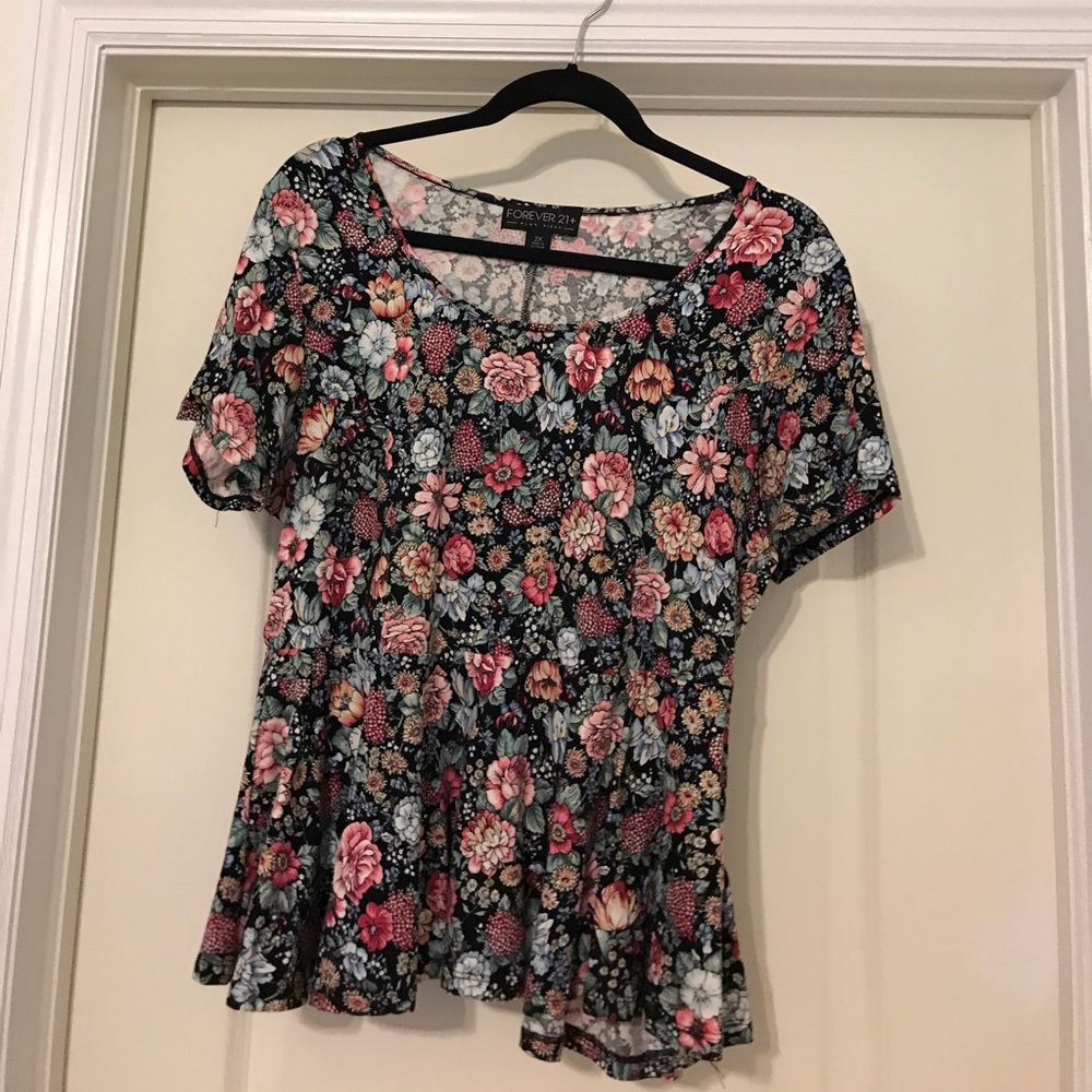 F21+ Floral Peplum Blouse