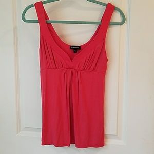 Bebe lowcut tank
