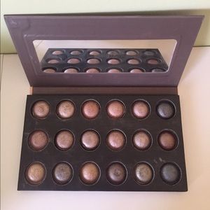 Baked Eyeshadow Collection