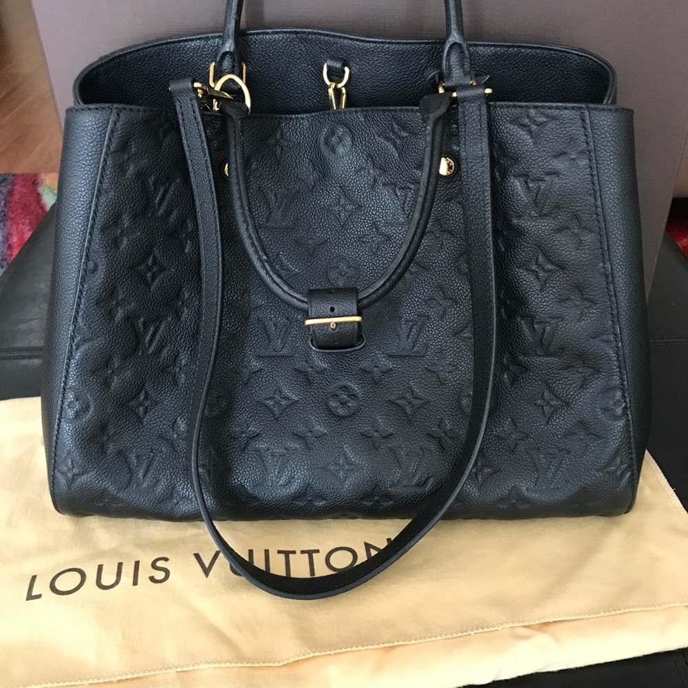 Louis Vuitton Black Leather Purse