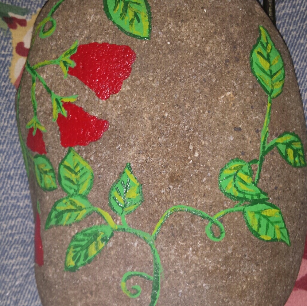Custom Rock Art🎨
