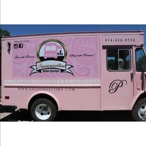 Meet your Posher, Passion