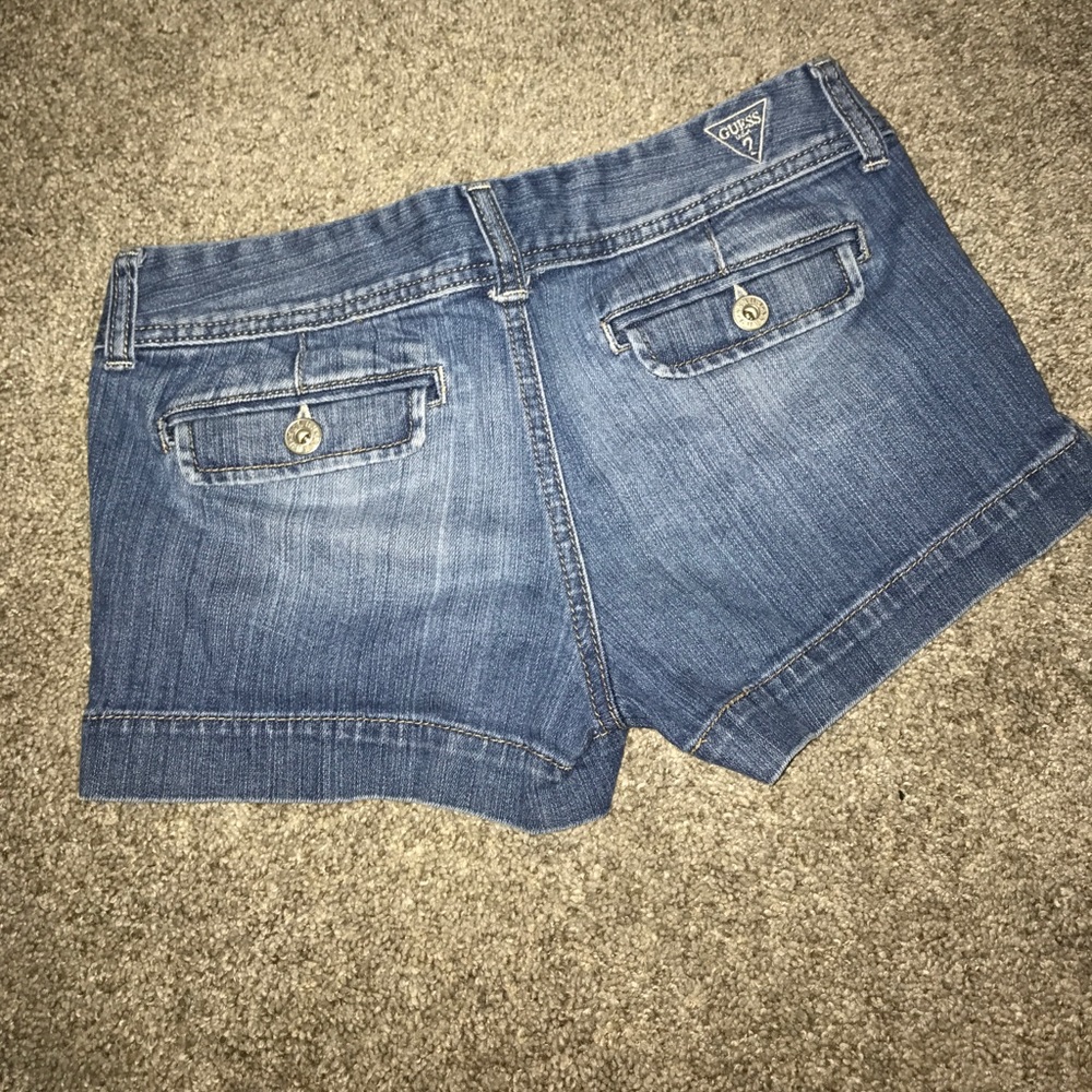TRADE - Picture 1 of 4