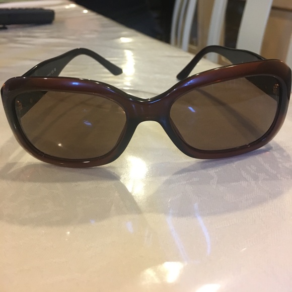 Authentic chanel sunglasses main image 4