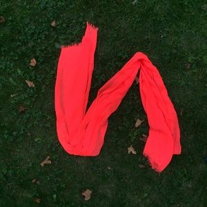 Express lightweight fashion scarf