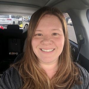 Meet your Posher, Claire