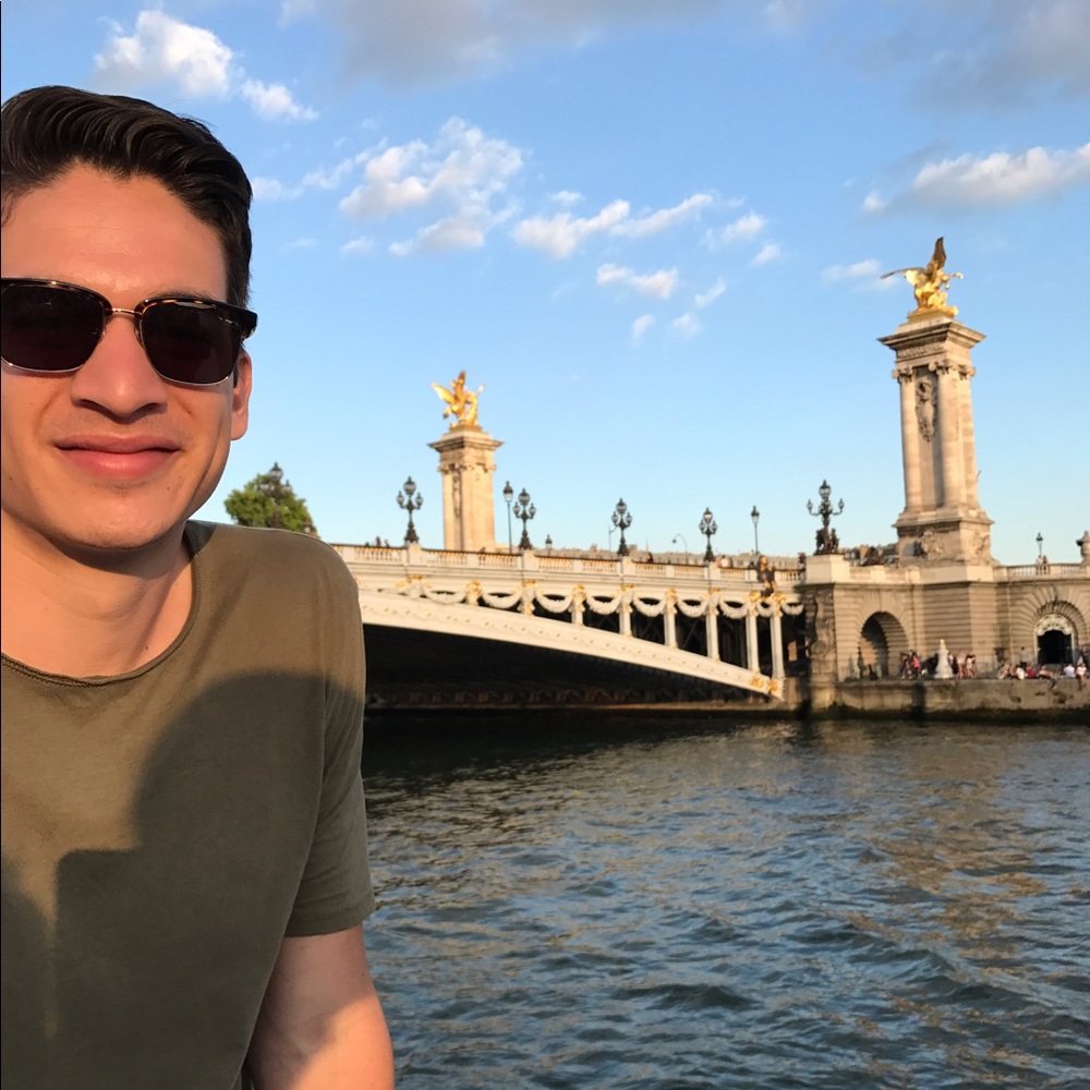 Meet your Posher, Brandon