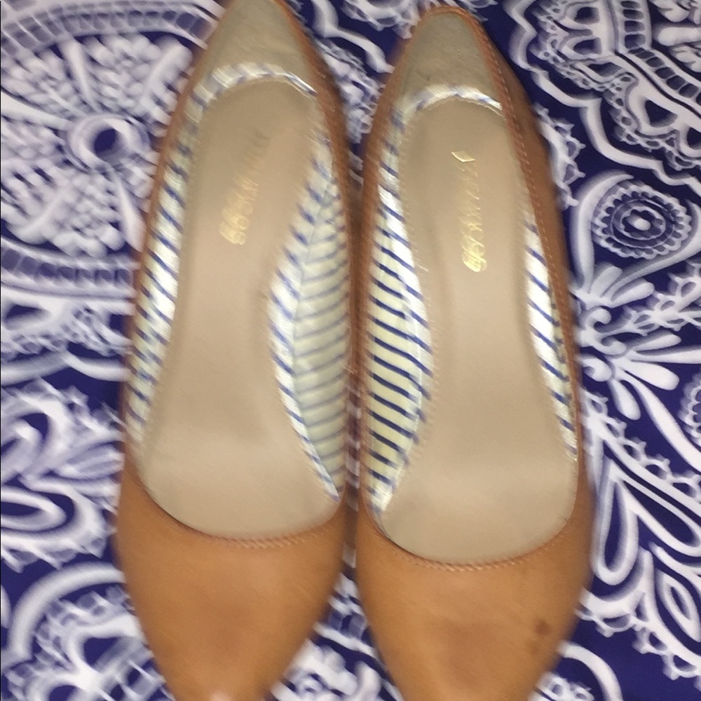 Tan heels