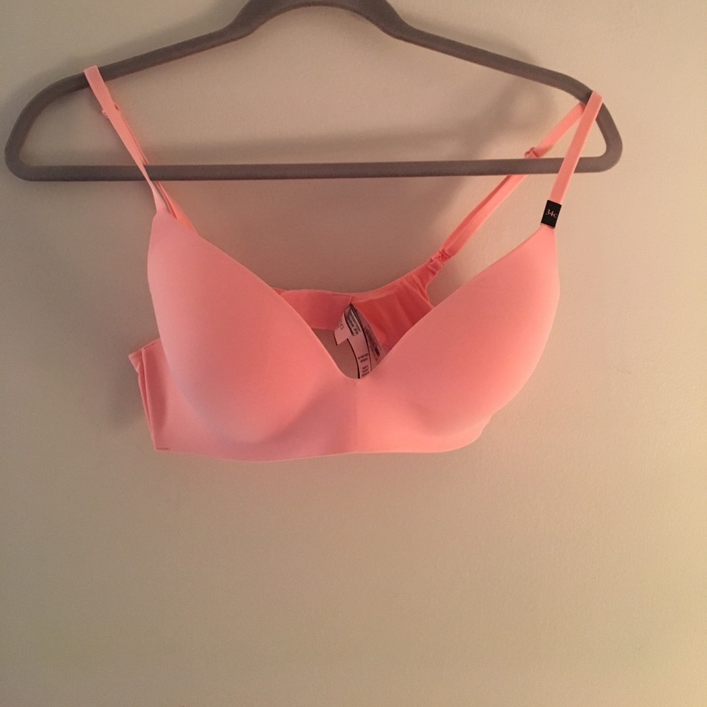 Brand New VS Bra