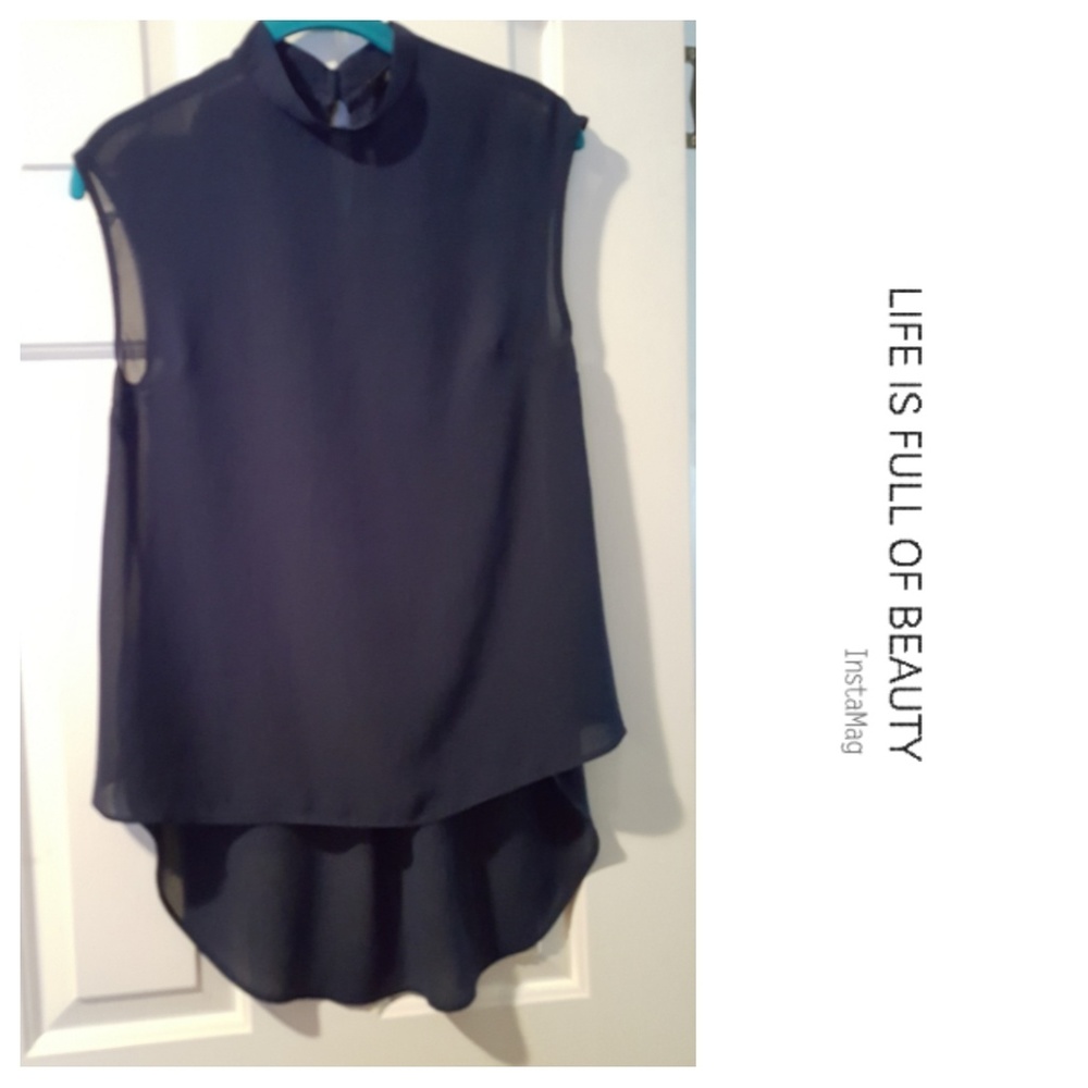 Women's MONTEAU Navy High low top Sz S