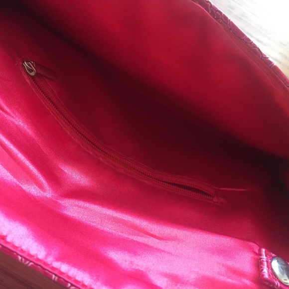 Pink Faux Croc Convertible Clutch Purse - Picture 5 of 5