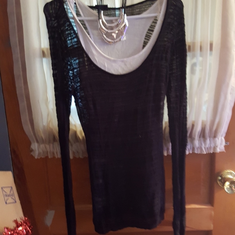 DETEK HEART LIGHT SWEATER/TANK COMBO AS LARGE