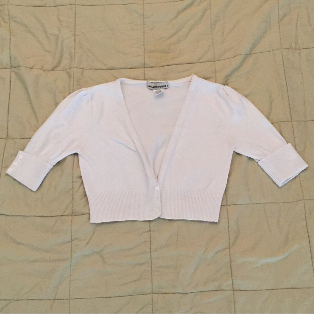 ⭐️3/$10 Cropped Cardigan