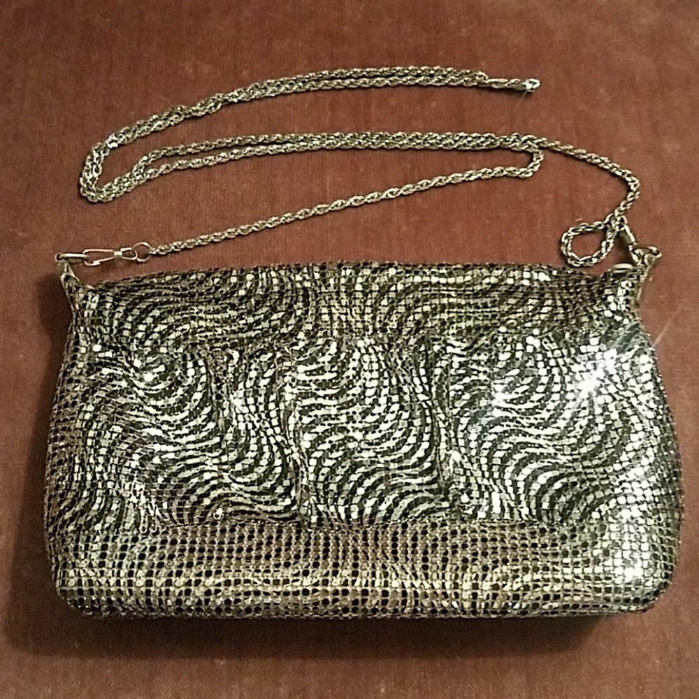 ⭐ Glitzy Vintage Bag