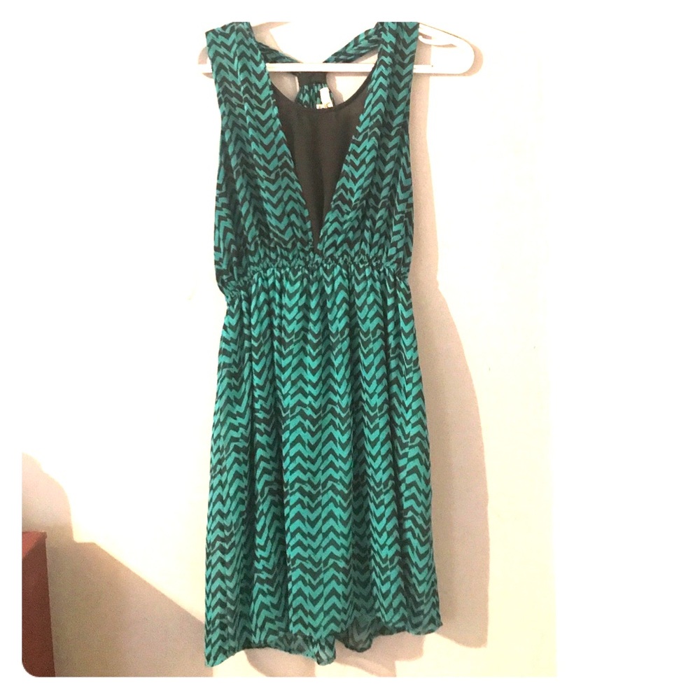 Casual to dressy dress