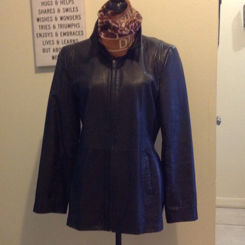 🔴 Alfani outwear Genuine Woman  Leather Jacket!!!