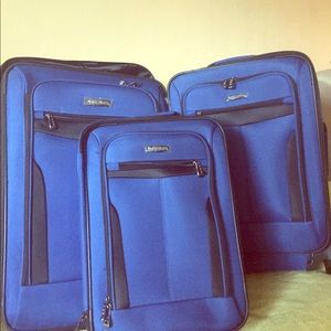Luggage Set
