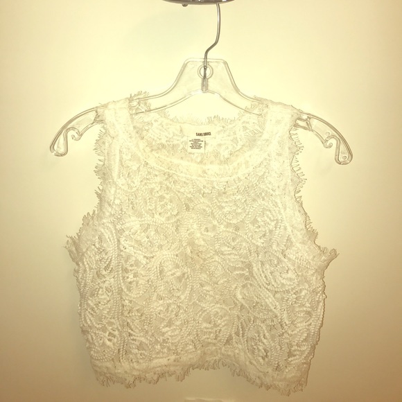 Tops - SALE💗White lace croptop