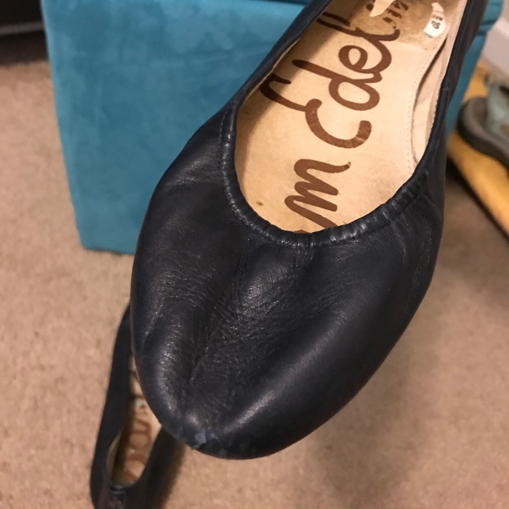 Flats - Picture 5 of 5