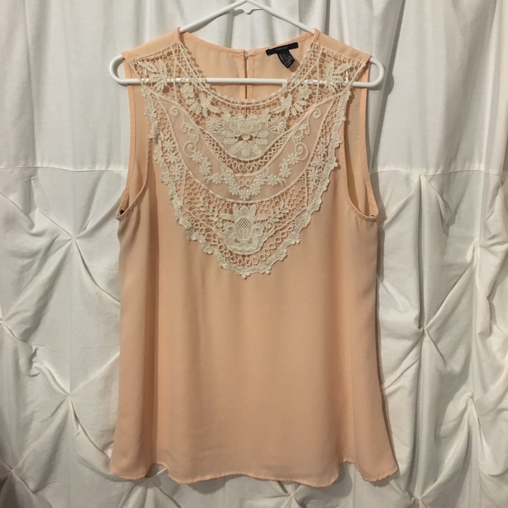 Sleeveless Blouse with Lace