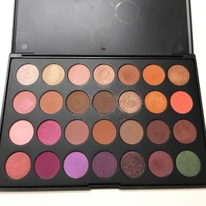 Jaclyn Hill favorites morphe pallet