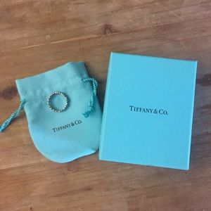 Tiffany xoxo ring - size 6