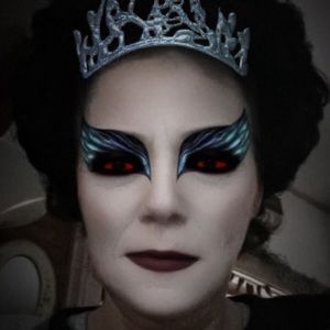 Meet your Posher, Marielaina