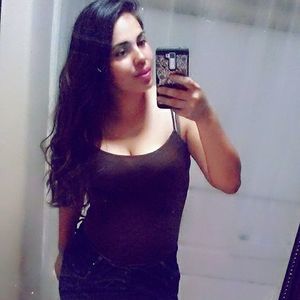 Meet your Posher, Alexandra